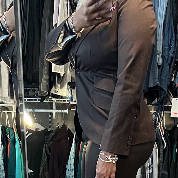 Brown Pant Suit - Picture 6 of 8